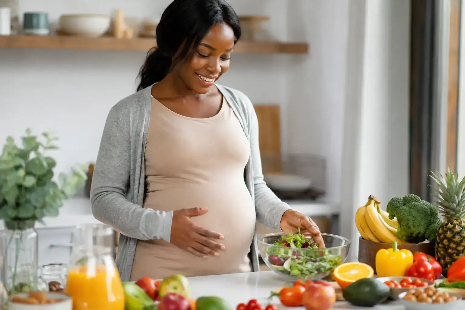Alimentação na gravidez: o que comer para uma gestação saudável